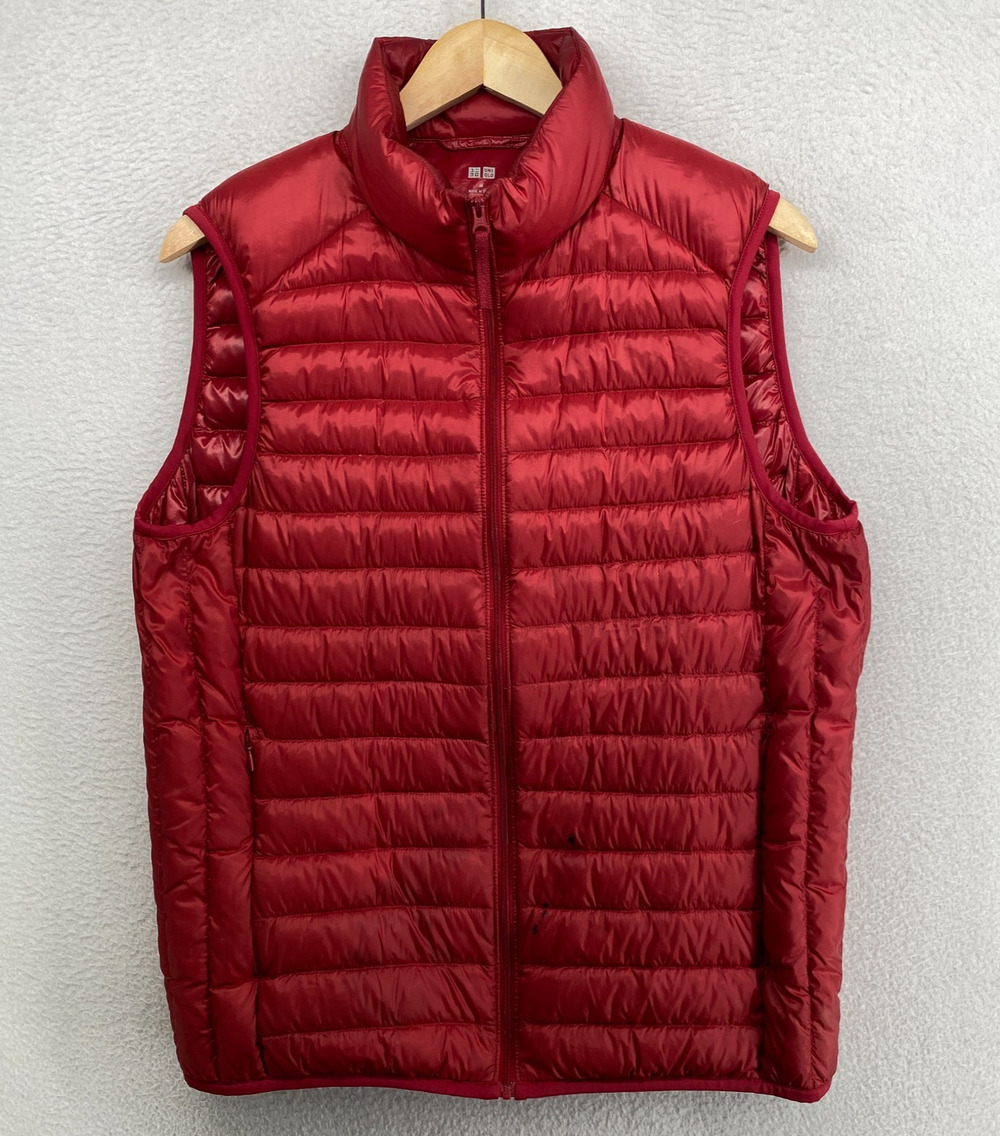 UNIQLO Vest Womens M Ultra Light Down Puffer Packable Insulated Zip Up Nylon Red